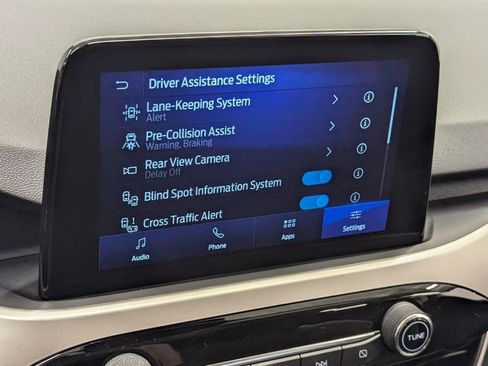 Used 2022 Ford Escape SE w/ Convenience Package image 29