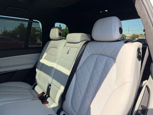 Used 2023 BMW X7 xDrive40i w/ Executive Package AWD/4WD image 26