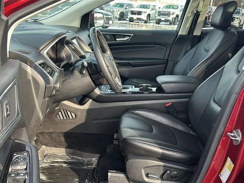 Used 2017 Ford Edge Titanium w/ Equipment Group 301A image 12