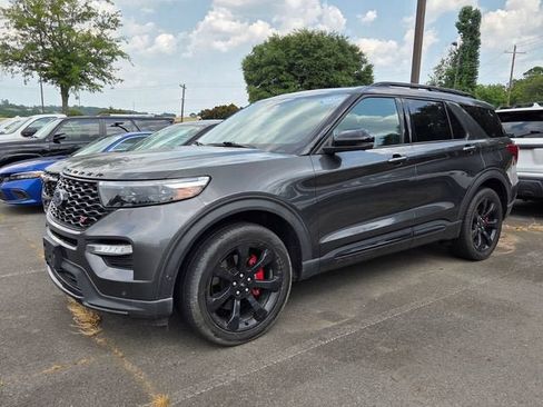 Used 2020 Ford Explorer ST w/ ST Street Pack AWD/4WD image 3