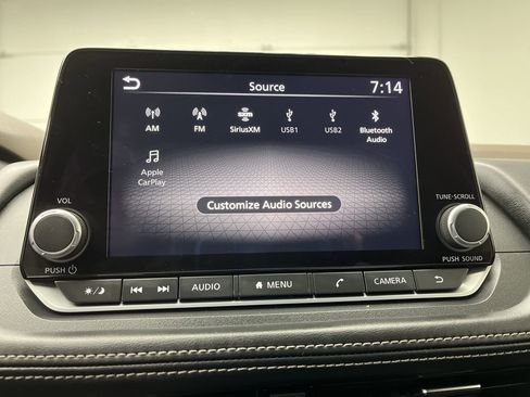 Used 2023 Nissan Rogue SL image 18