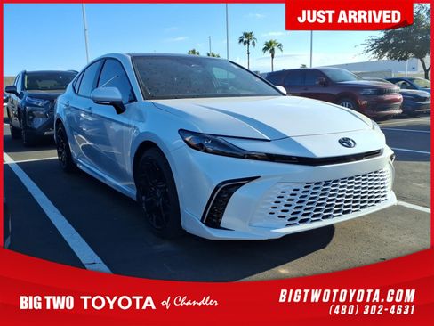 Used 2026 Toyota Camry XSE w/ Premium Package FWD image 1