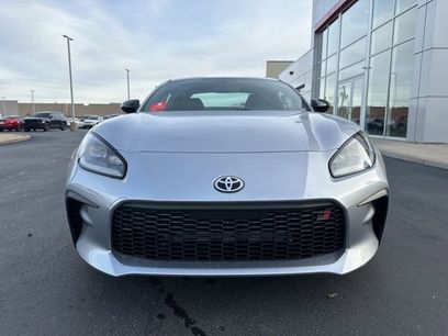 New 2025 Toyota GR86 Base