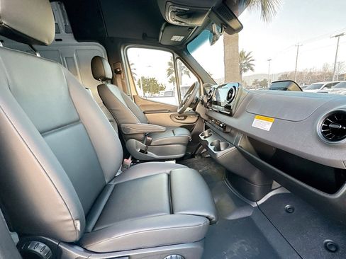 New 2026 Mercedes-Benz Sprinter 3500 image 23