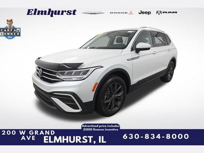 Used 2023 Volkswagen Tiguan SE w/ Panoramic Sunroof Package