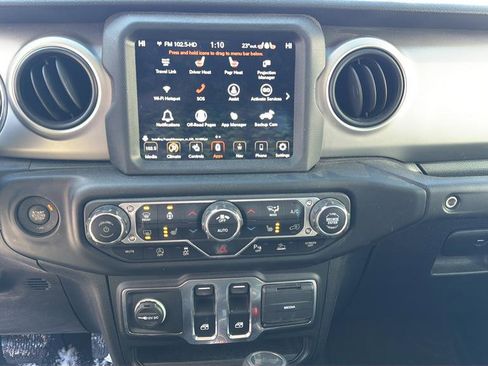 Used 2021 Jeep Wrangler Sport image 25