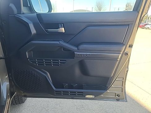 New 2026 Toyota Tacoma TRD Off-Road AWD/4WD image 15