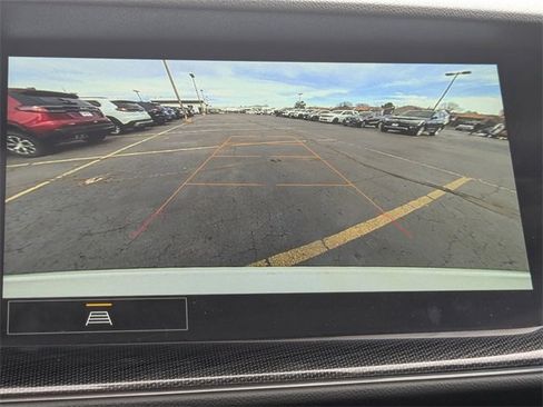 Used 2022 Buick Envision Essence w/ Sport Touring Package image 27