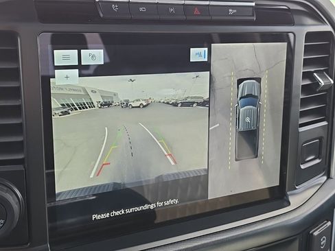 Used 2023 Ford F150 Limited image 5