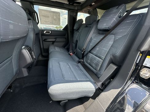 New 2026 Ford Bronco Heritage Edition AWD/4WD image 32