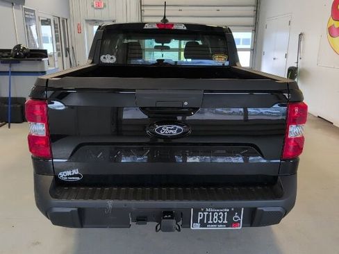 Certified 2025 Ford Maverick XLT w/ XLT Luxury Package AWD/4WD image 4