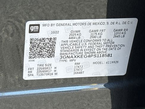 Used 2023 Chevrolet Equinox LT image 33