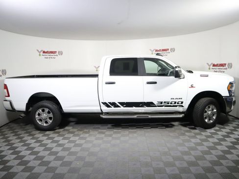 Used 2024 RAM 3500 Big Horn image 3