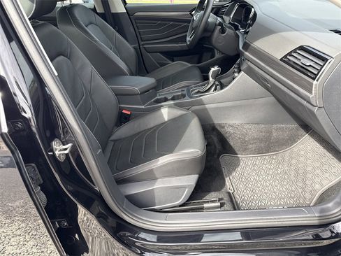 Used 2024 Volkswagen Jetta SEL image 36