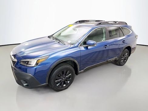 Used 2020 Subaru Outback Premium w/ Popular Package #1 AWD/4WD image 3