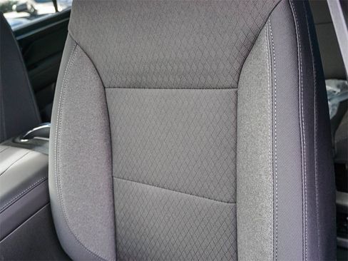 New 2026 Chevrolet Suburban LS image 20