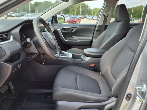 Used 2025 Toyota RAV4 LE FWD image 16