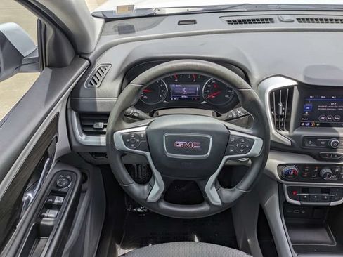 Used 2023 GMC Terrain SLE w/ Driver Convenience Package AWD/4WD image 18