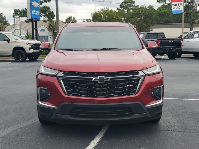 Used 2023 Chevrolet Traverse RS FWD image 2