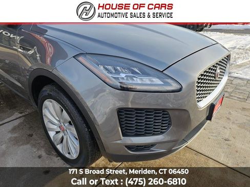 Used 2020 Jaguar E-PACE SE image 11