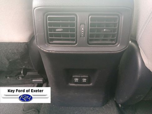 Used 2019 Toyota RAV4 XLE AWD/4WD image 15