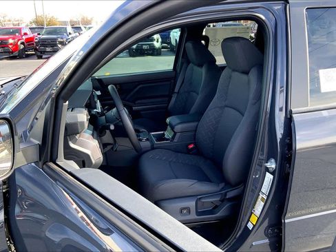 New 2026 Toyota Tacoma SR5 image 9