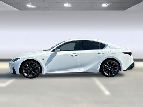 Certified 2024 Lexus IS 350 F Sport image 2