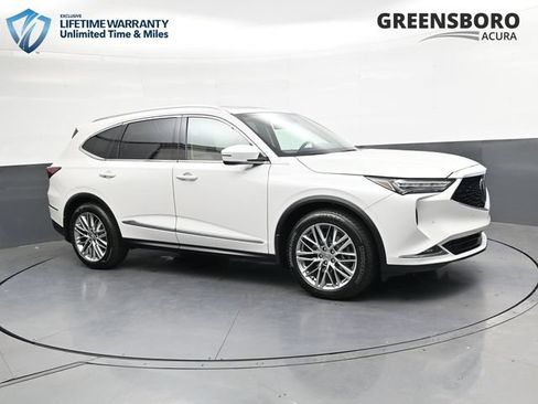 Used 2023 Acura MDX SH-AWD w/ Advance Package image 3
