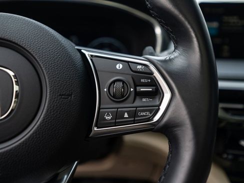 Certified 2023 Acura MDX SH-AWD w/ Technology Package image 23