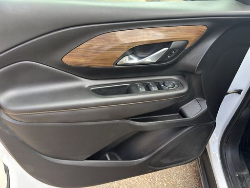 Used 2019 GMC Terrain SLE FWD image 23