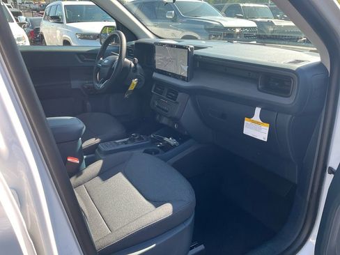 New 2026 Ford Maverick XL FWD image 11