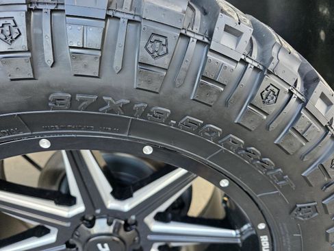 Used 2015 RAM 1500 Sport image 14