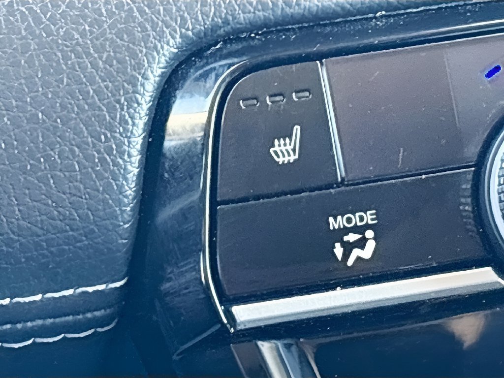 Used 2025 Honda Pilot Touring image 20