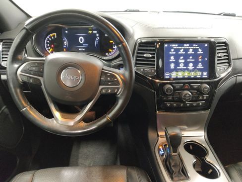 Used 2020 Jeep Grand Cherokee High Altitude AWD/4WD image 22