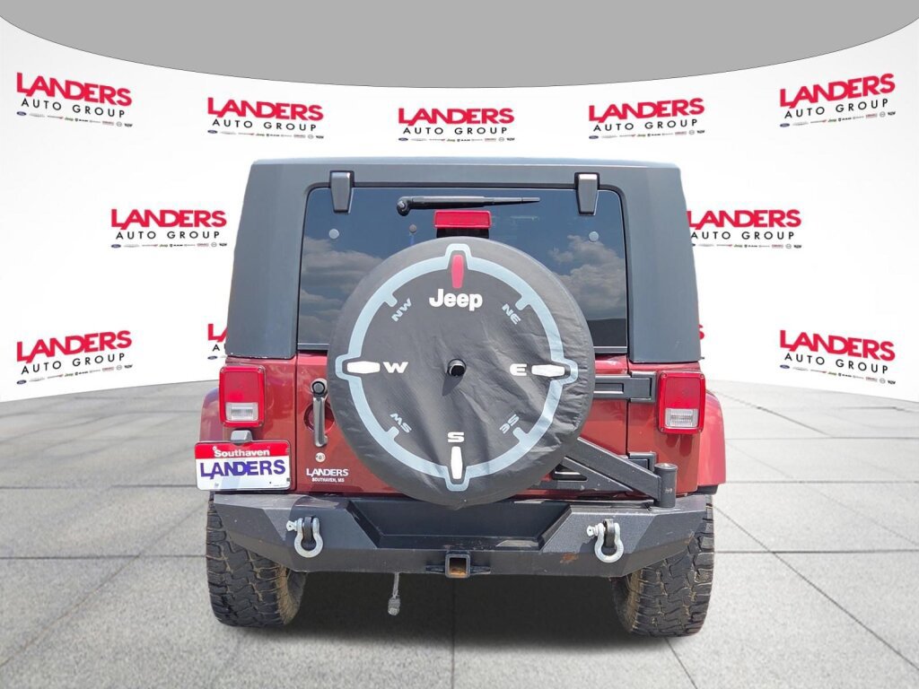 Used 2008 Jeep Wrangler Sahara w/ Dual Top Group AWD/4WD image 4