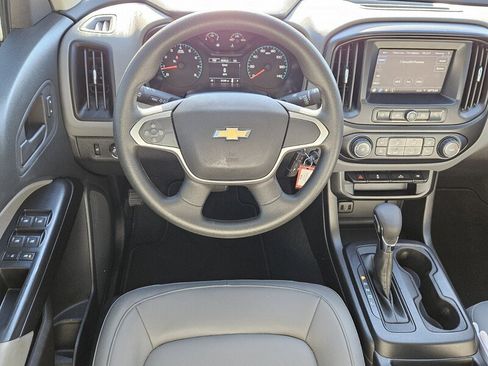 Used 2022 Chevrolet Colorado W/T w/ WT Convenience Package image 7
