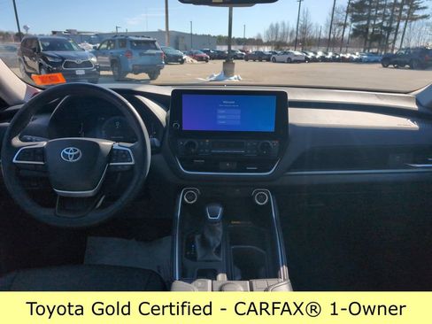 Used 2024 Toyota Grand Highlander XLE image 14