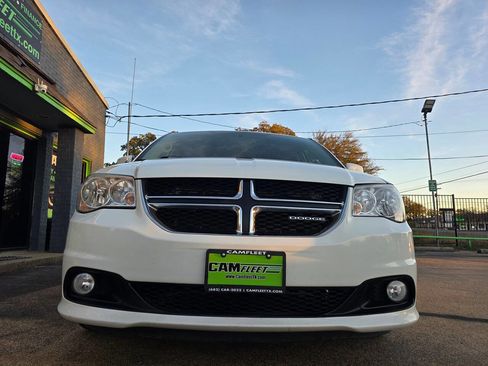 Used 2012 Dodge Grand Caravan Crew image 8