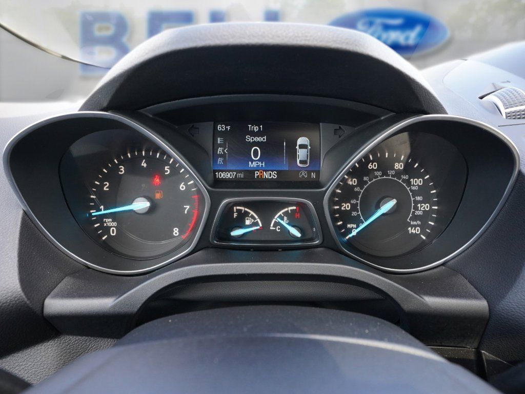 Used 2018 Ford Escape Titanium w/ Ford Safe & Smart Package AWD/4WD image 21