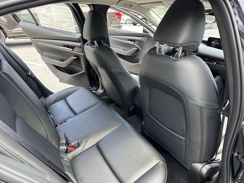 New 2026 MAZDA MAZDA3 2.5 S Sedan w/ Preferred Pkg FWD image 33