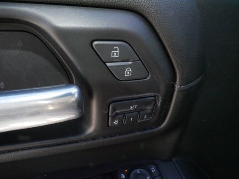 Used 2021 GMC Sierra 1500 SLT w/ SLT Convenience Package image 19