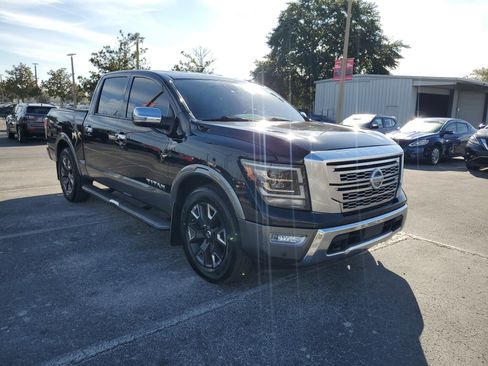 Certified 2021 Nissan Titan Platinum Reserve image 3