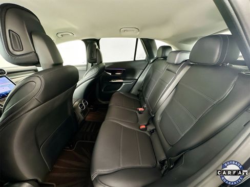 Used 2025 Mercedes-Benz GLC 350e GLC 350e image 26