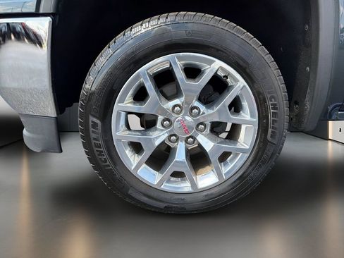 Used 2017 GMC Sierra 1500 SLT AWD/4WD image 10