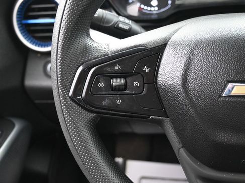 Used 2024 Chevrolet Trax LS w/ LS Convenience Package image 28