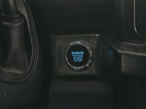 Used 2025 Ford F250 Lariat w/ Chrome Package image 21