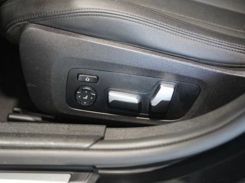 Used 2019 BMW 330i Sedan w/ Convenience Package RWD image 35