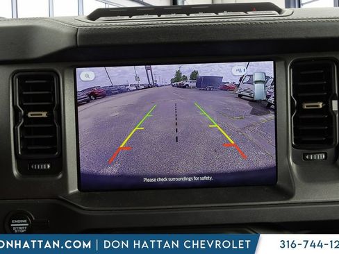 Used 2025 Ford Bronco Badlands AWD/4WD image 8