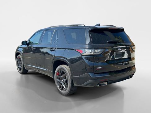 Used 2019 Chevrolet Traverse Premier w/ Redline Edition AWD/4WD image 3