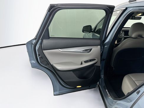 Used 2023 INFINITI QX50 Luxe FWD image 27